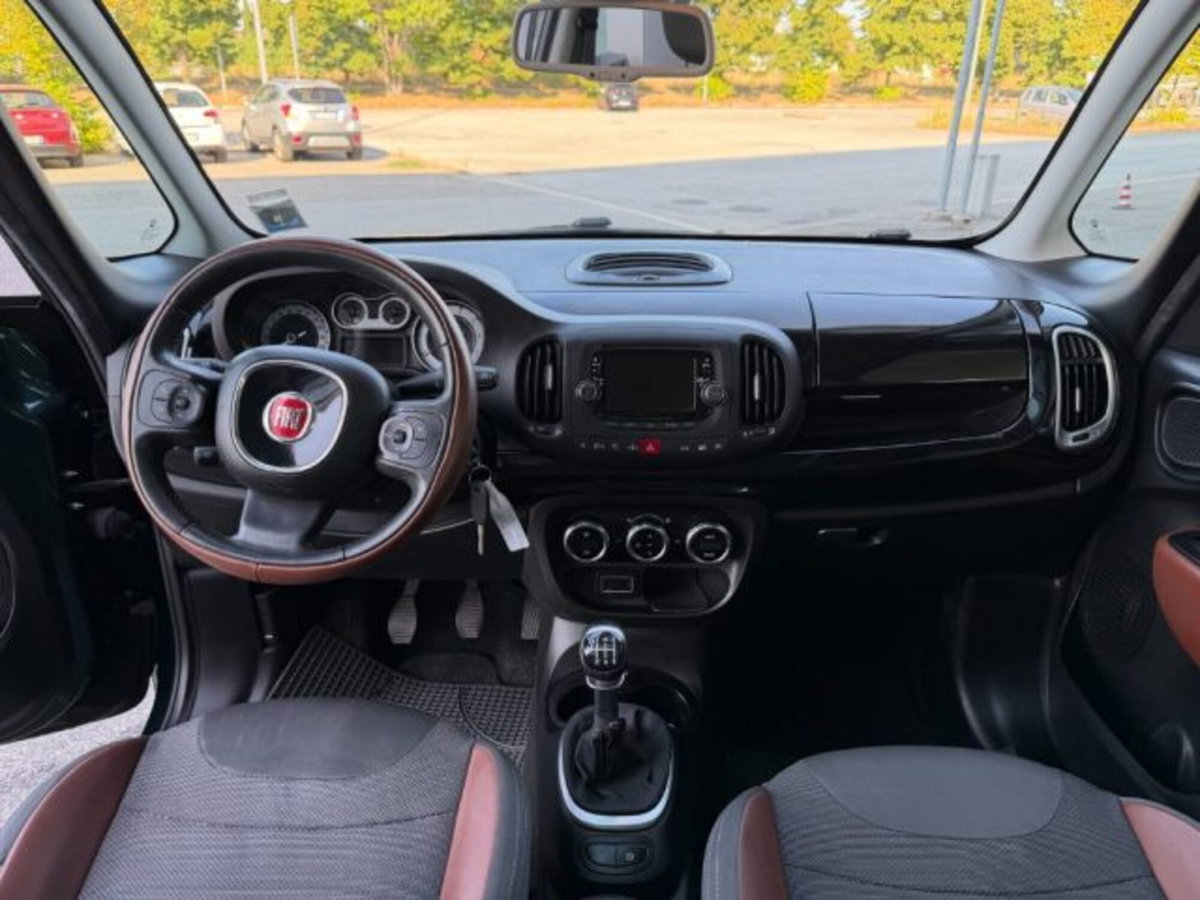 Fiat 500L 1.6 Multijet 105 CV Trekking (10)