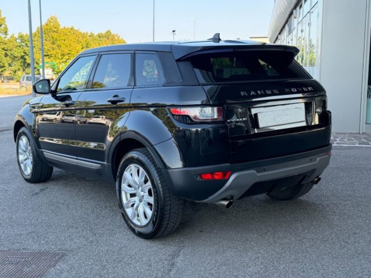 Land Rover Range Rover Evoque 2.0 TD4 150 CV 5p. Pure (6)