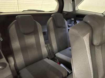 Peugeot 5008 BlueHDi 120 S&S Active (16)