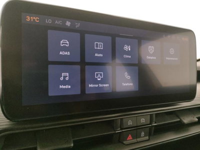 Jeep Avenger 1.2 turbo Altitude fwd 100cv (9)