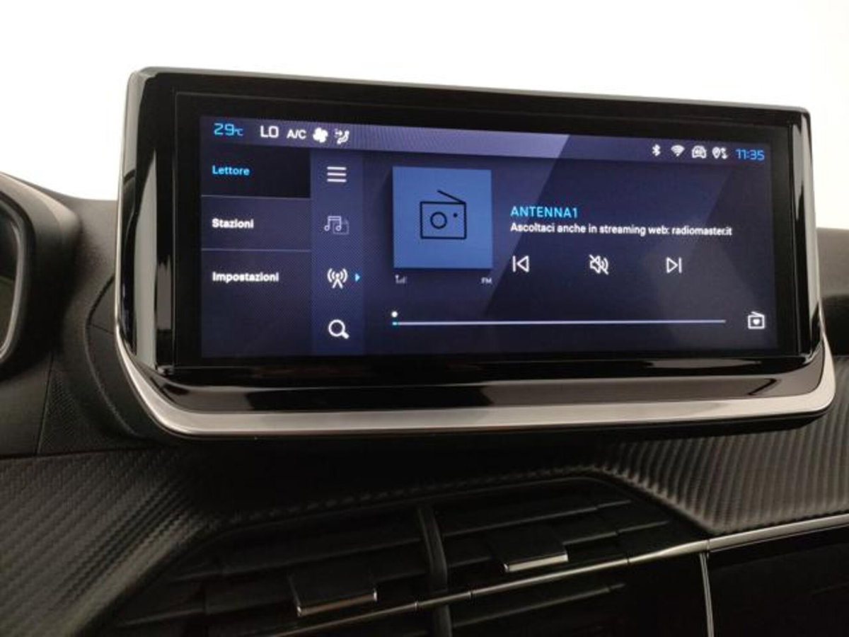 Peugeot 2008 1.2 hybrid Allure 145cv e-dcs6 (12)