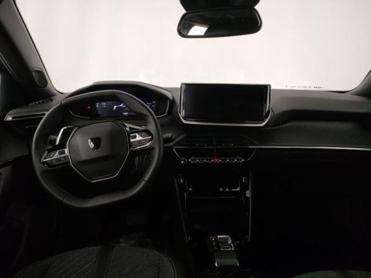 Peugeot 2008 1.2 hybrid Allure 145cv e-dcs6 (7)