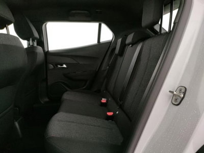 Peugeot 2008 1.2 hybrid Style 145cv e-dcs6 (17)