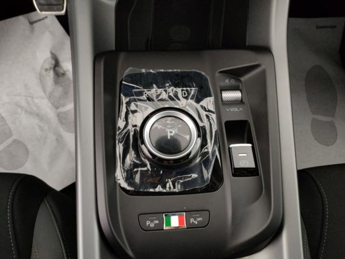 Alfa Romeo Tonale 1.5 hybrid Sport Speciale 175cv tct7 (13)
