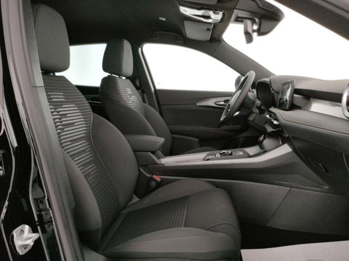 Alfa Romeo Tonale 1.5 hybrid Sport Speciale 175cv tct7 (7)