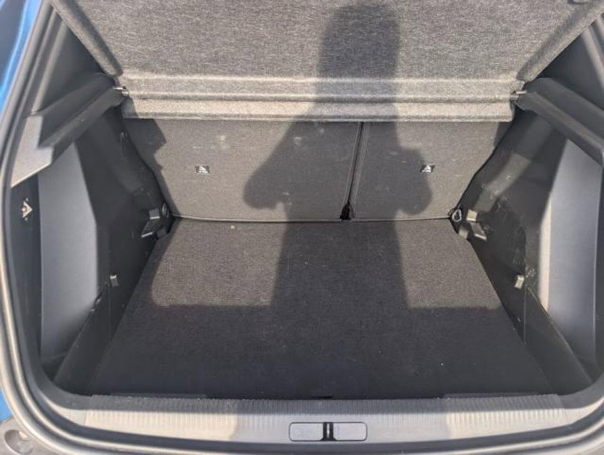 Peugeot 2008 PureTech 100 S&S Allure (14)