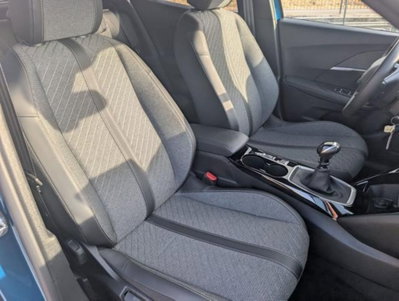 Peugeot 2008 PureTech 100 S&S Allure (6)