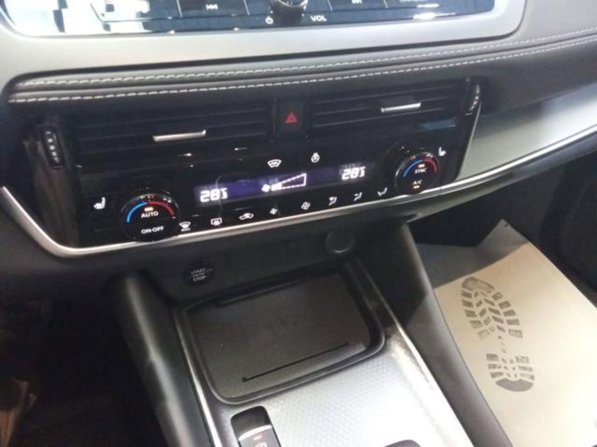 Nissan Qashqai 1.3 mhev N-Connecta 4wd 158cv xtronic (11)