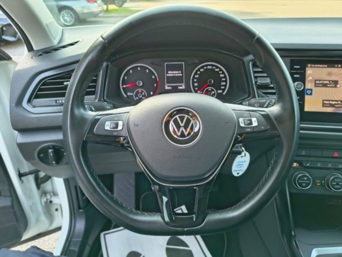 Volkswagen T-Roc 1.0 TSI Life (11)