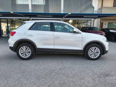 Volkswagen T-Roc 1.0 TSI Life (4)