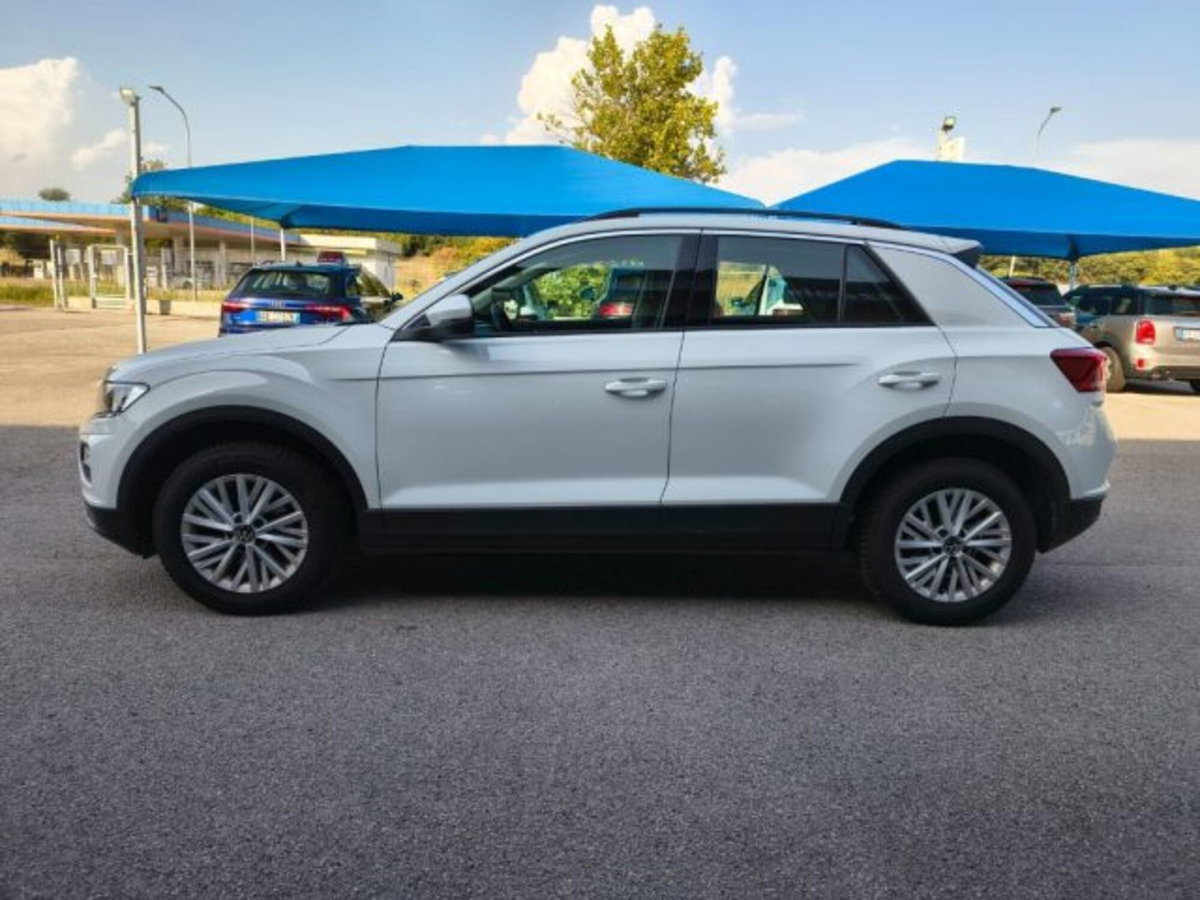 Volkswagen T-Roc 1.0 TSI Life (8)