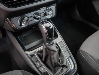 Skoda Fabia 1.0 tsi Selection 115cv dsg (16)