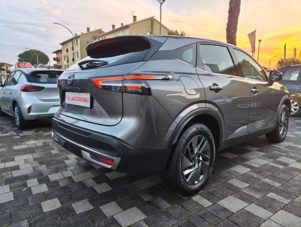 Nissan Qashqai 1.3 mhev Acenta 2wd 140cv (4)