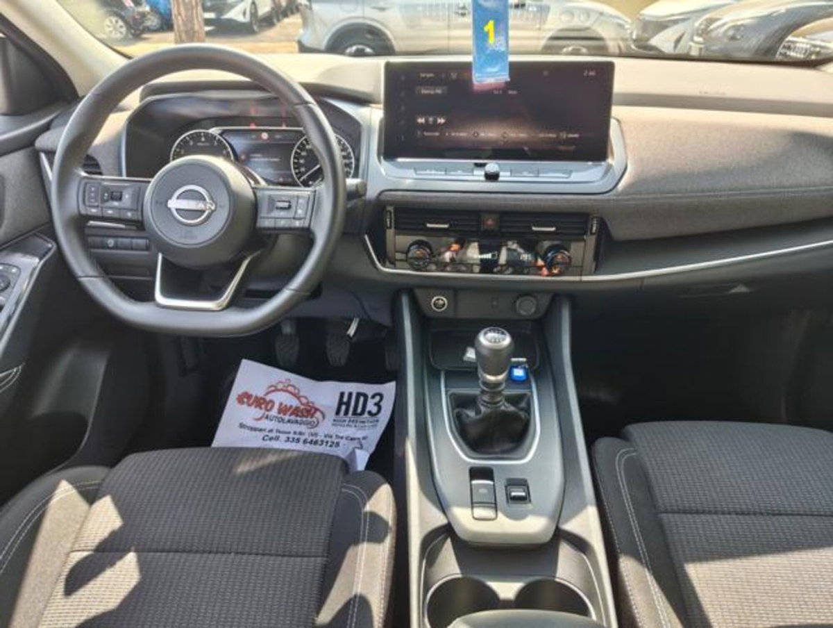 Nissan Qashqai 1.3 mhev Acenta 2wd 140cv (6)