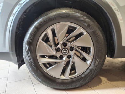 Nissan Qashqai 1.3 mhev Acenta 2wd 140cv (15)