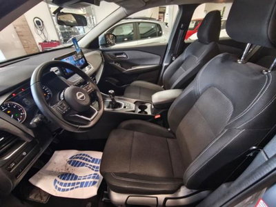 Nissan Qashqai 1.3 mhev Acenta 2wd 140cv (5)