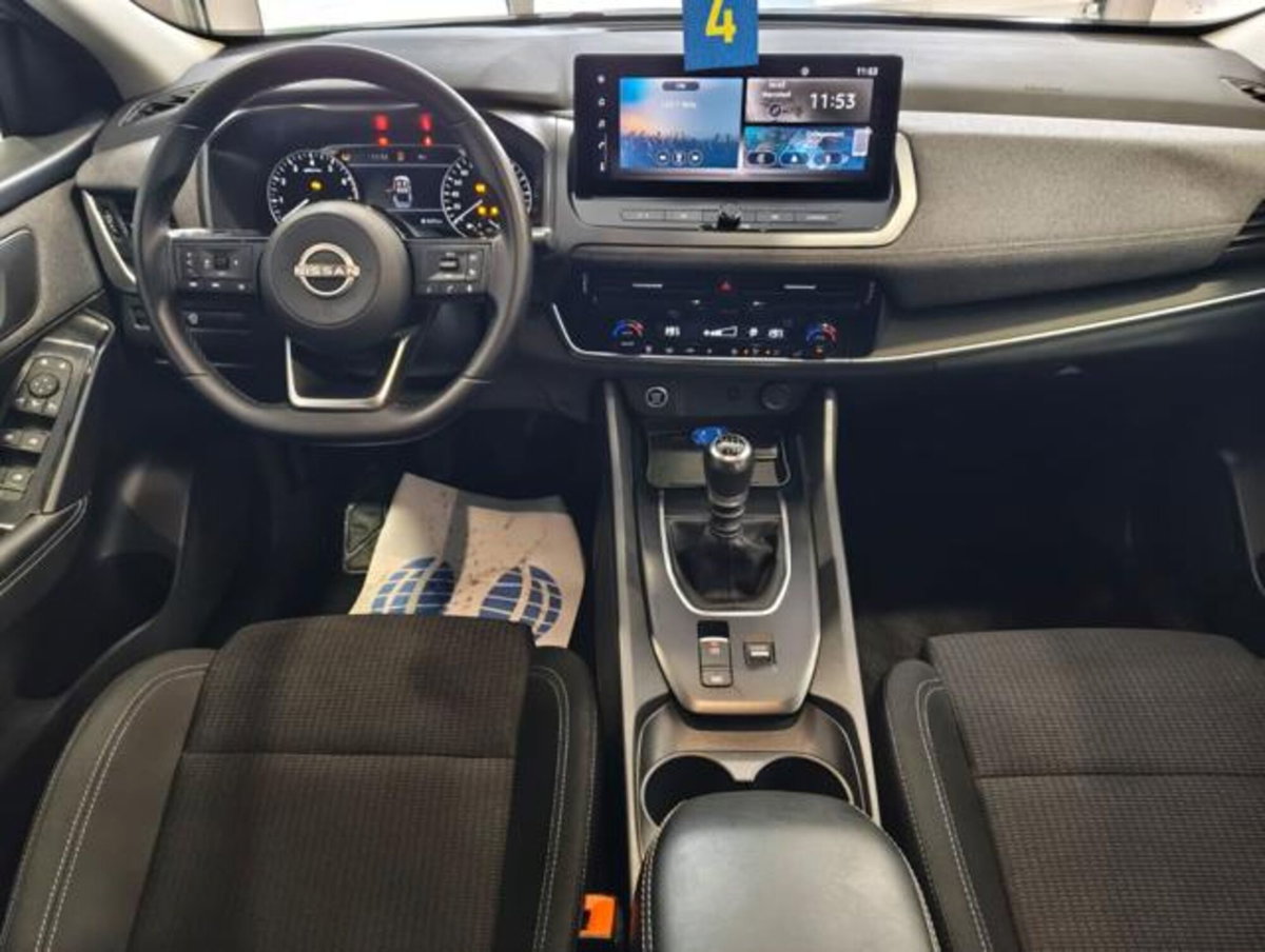 Nissan Qashqai 1.3 mhev Acenta 2wd 140cv (7)