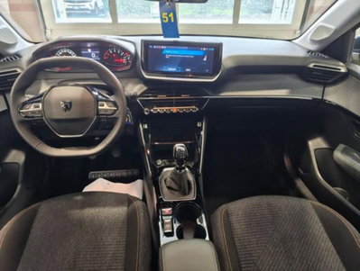Peugeot 208 1.2 puretech Active s&s 100cv (7)