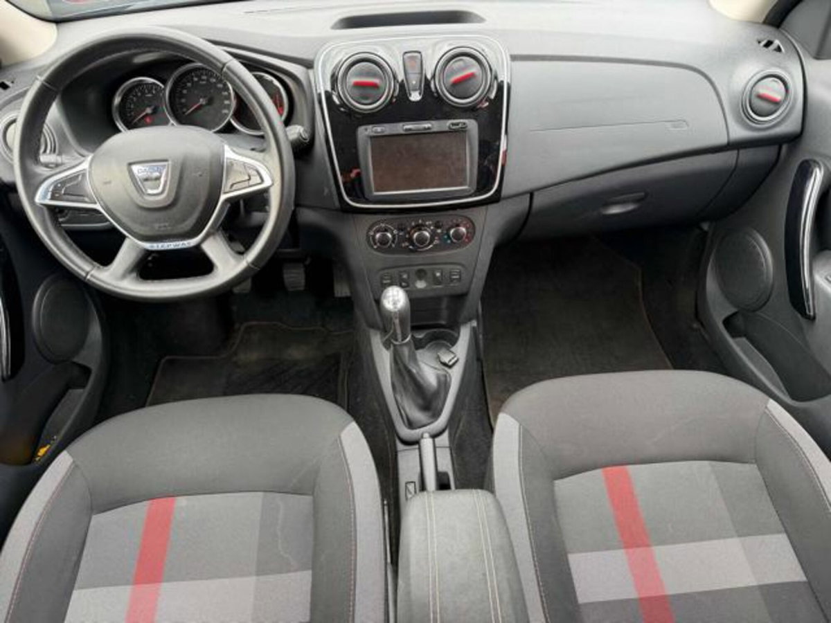 Dacia Sandero Stepway 1.5 Blue dCi 95 CV Comfort (7)
