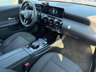 Mercedes-Benz Classe A 180 d Automatic Executive (6)