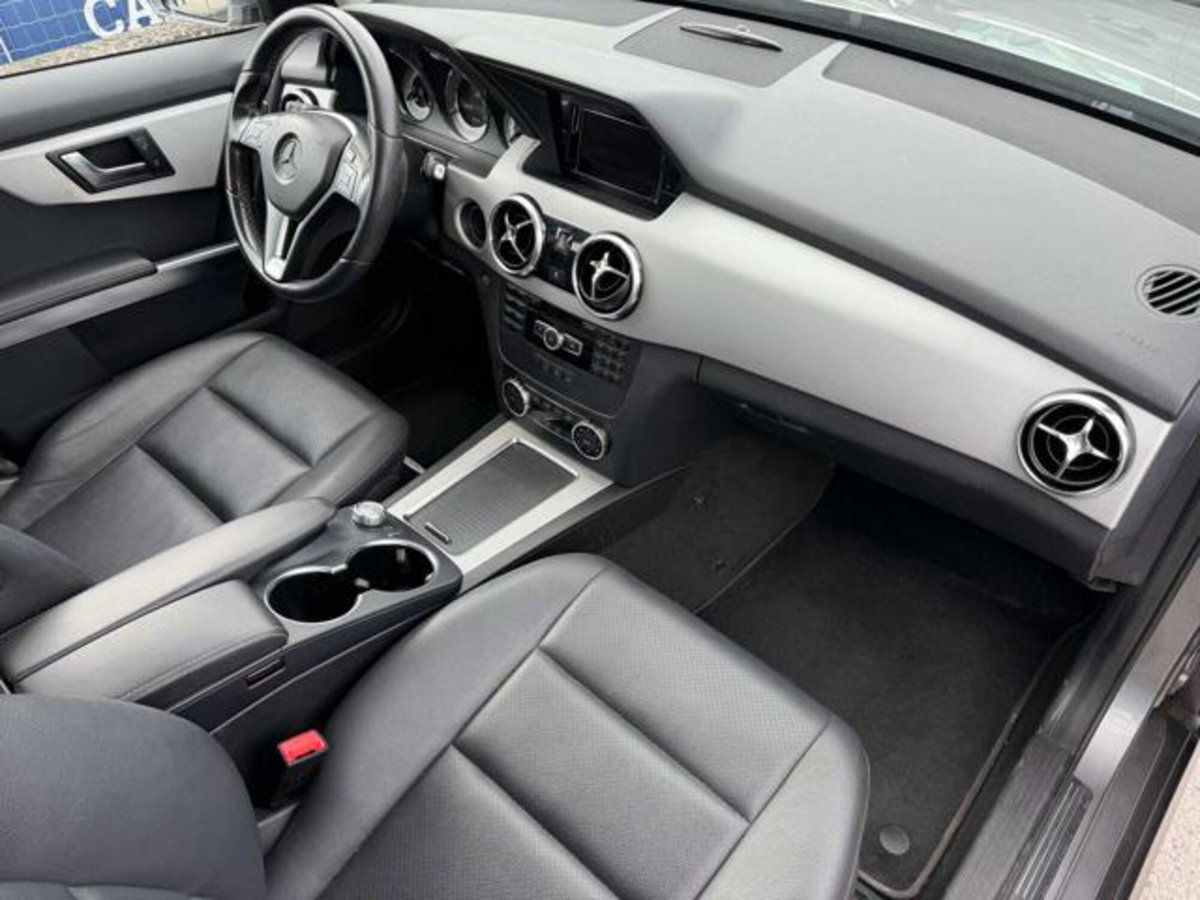 Mercedes-Benz GLK 200 CDI Sport Automatic (6)
