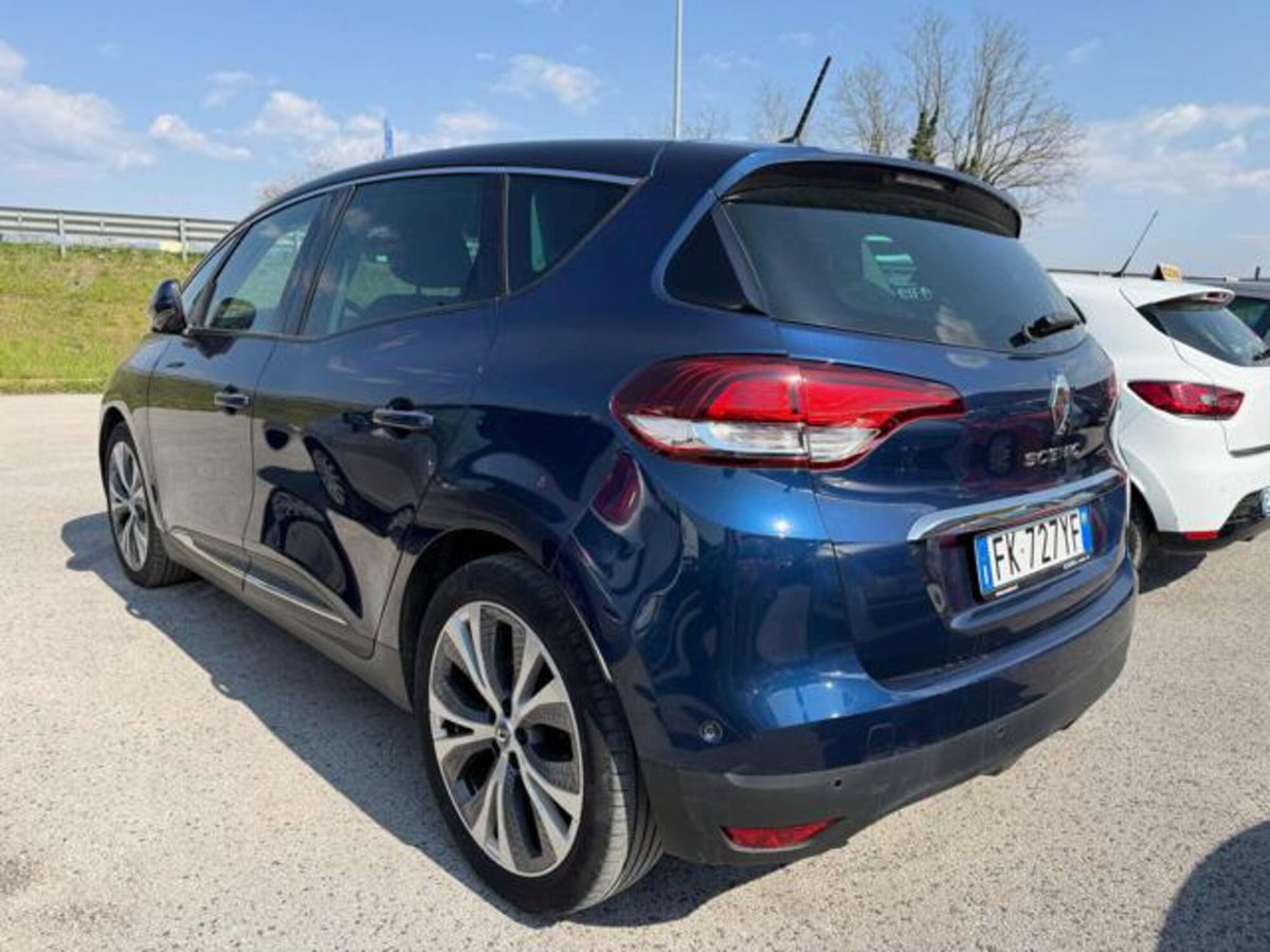 Renault Scenic E-Tech Electric XMod dCi 110 CV Start&Stop Energy Bose (4)