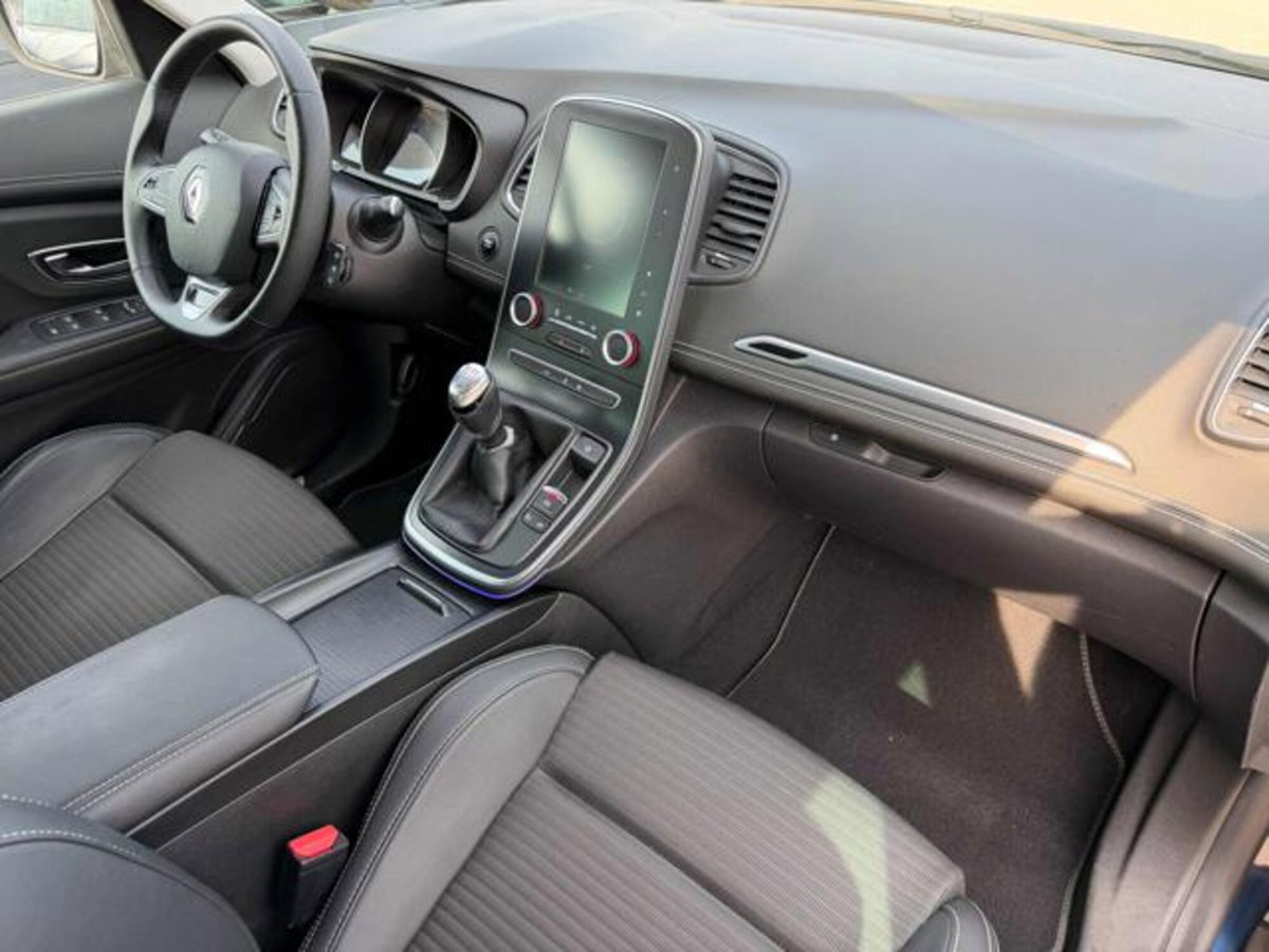 Renault Scenic E-Tech Electric XMod dCi 110 CV Start&Stop Energy Bose (6)