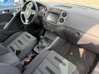 Volkswagen Tiguan 2.0 16V TDI DPF Trend & Fun (18°) (6)