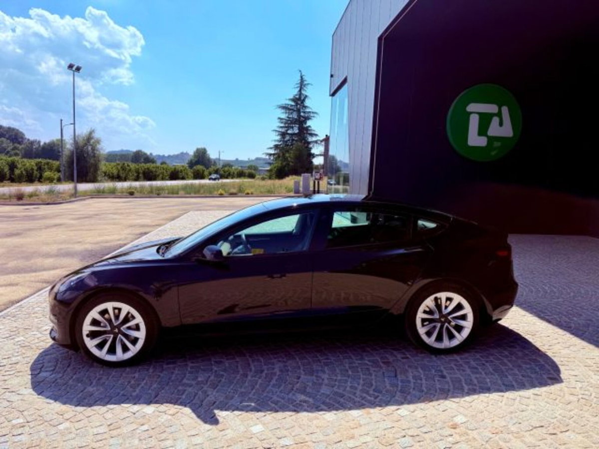 Tesla Model 3 Model 3 Long Range Dual Motor AWD (5)