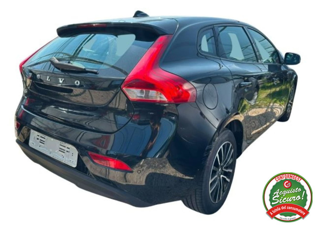 Volvo V40 T2 Business Plus (2)