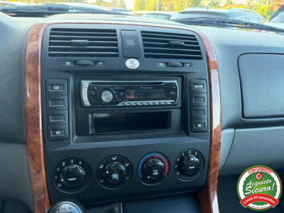Kia Carnival 2.9 16V CRDi cat Family (11)