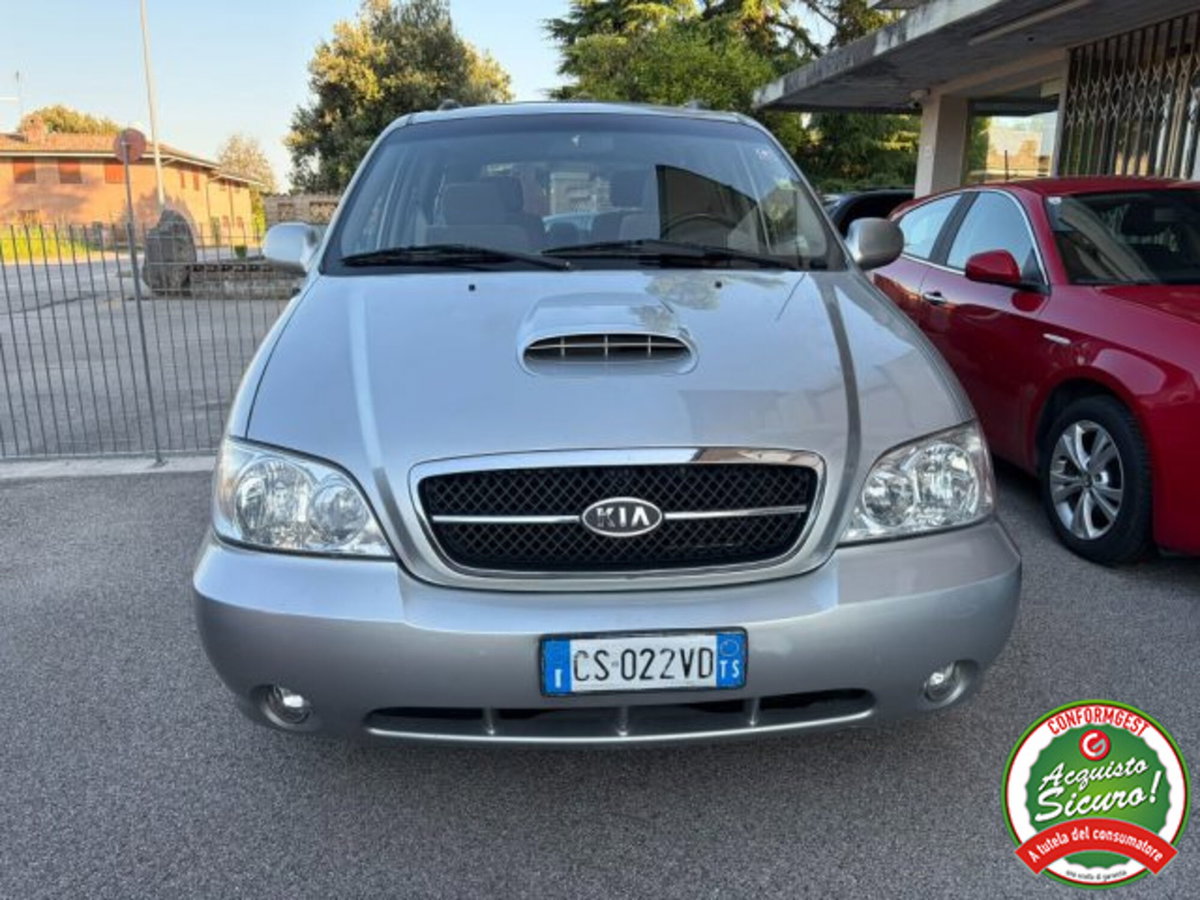 Kia Carnival 2.9 16V CRDi cat Family (2)