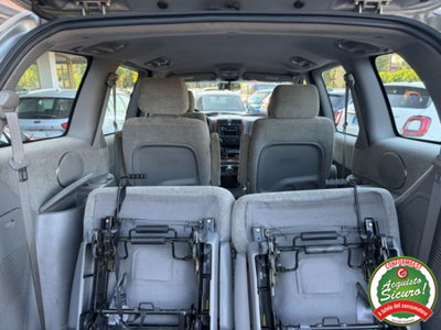 Kia Carnival 2.9 16V CRDi cat Family (7)