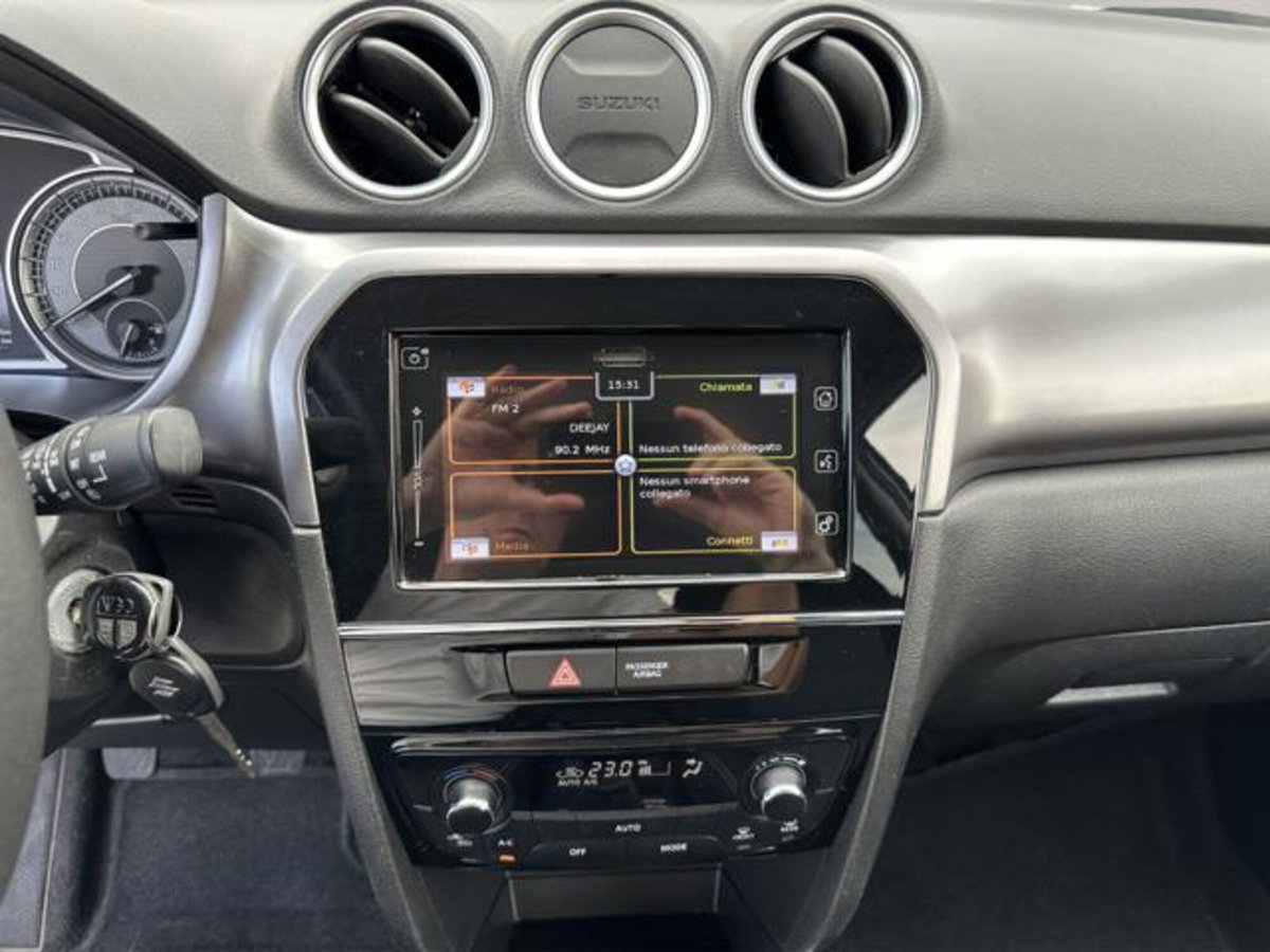 Suzuki Vitara 1.0 Boosterjet Cool (10)