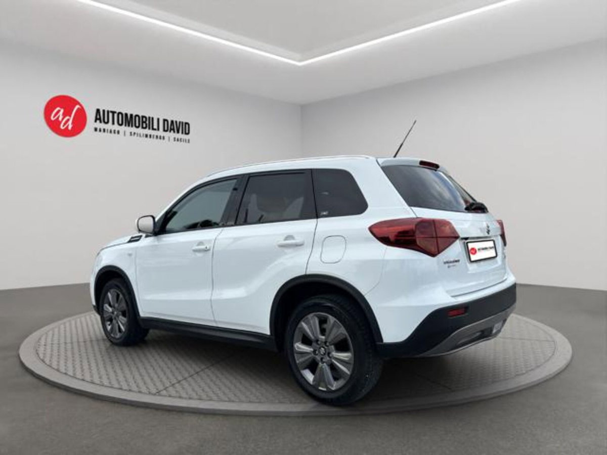Suzuki Vitara 1.0 Boosterjet Cool (3)