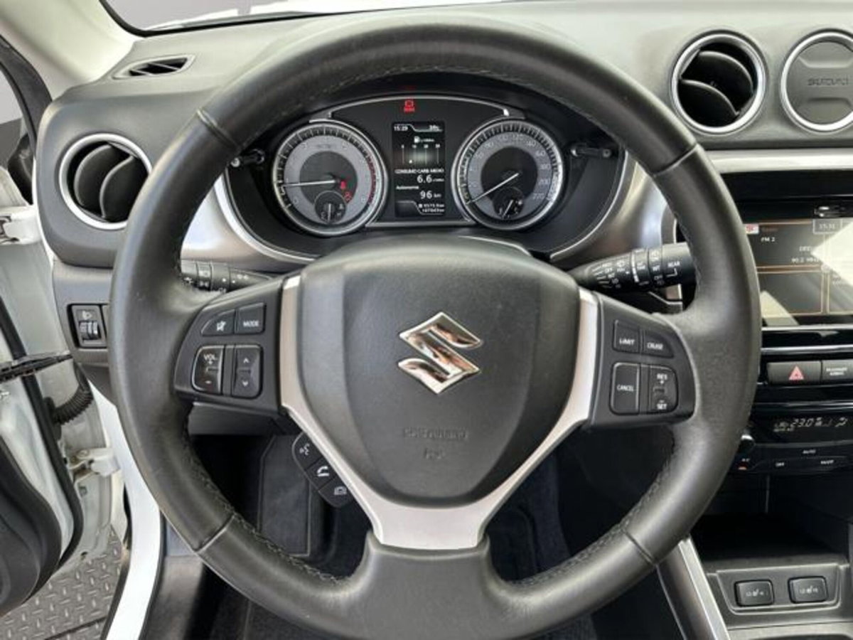 Suzuki Vitara 1.0 Boosterjet Cool (8)