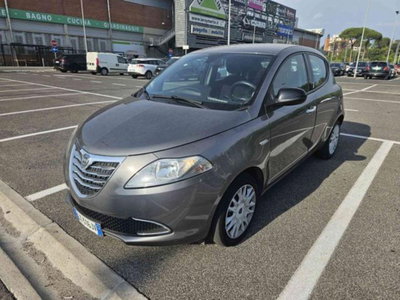 Lancia Ypsilon 1.2 69 CV 5 porte Gold usata