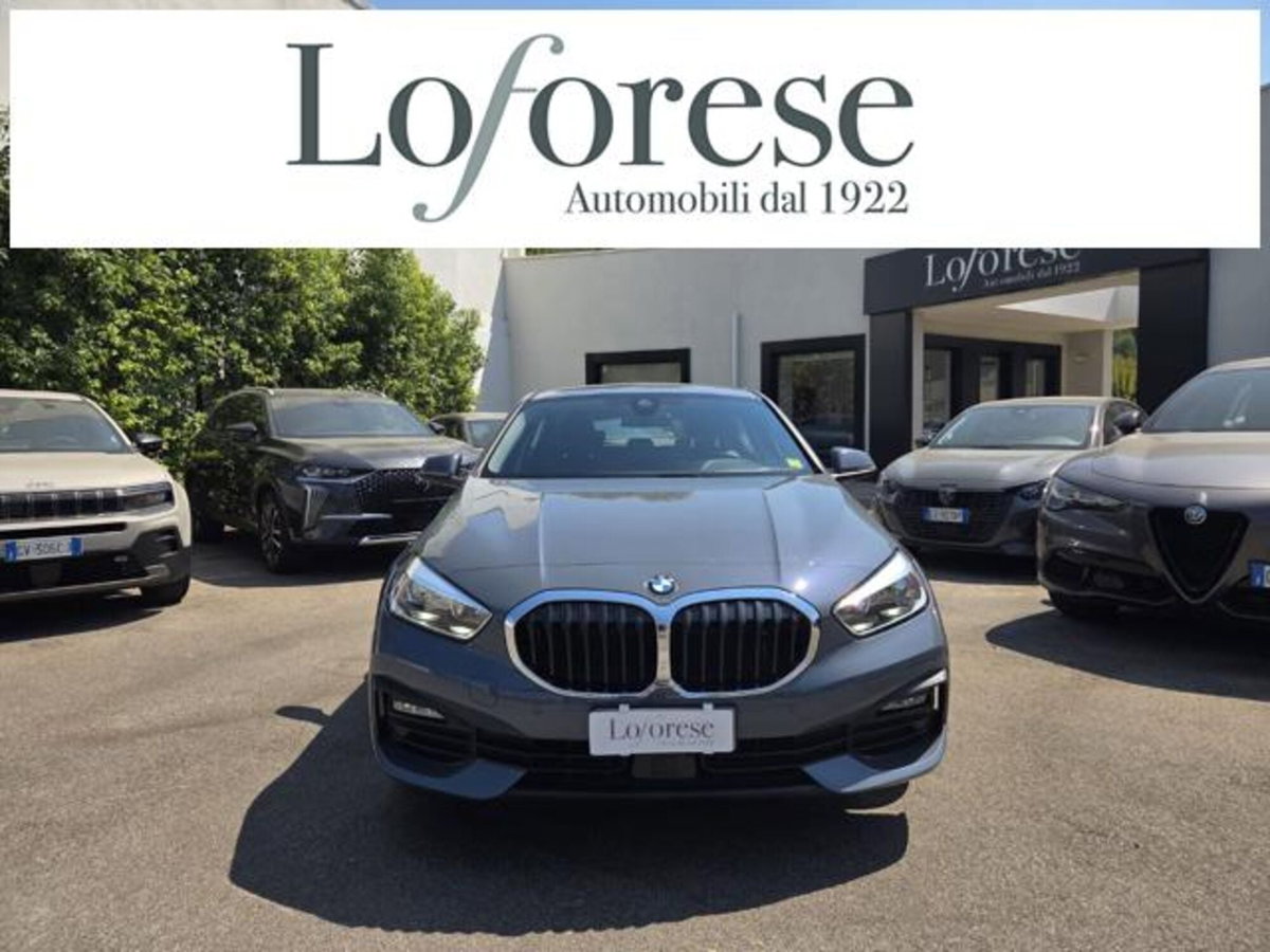 BMW Serie 1 116d 2.0 116CV cat 5 porte Attiva DPF (2)