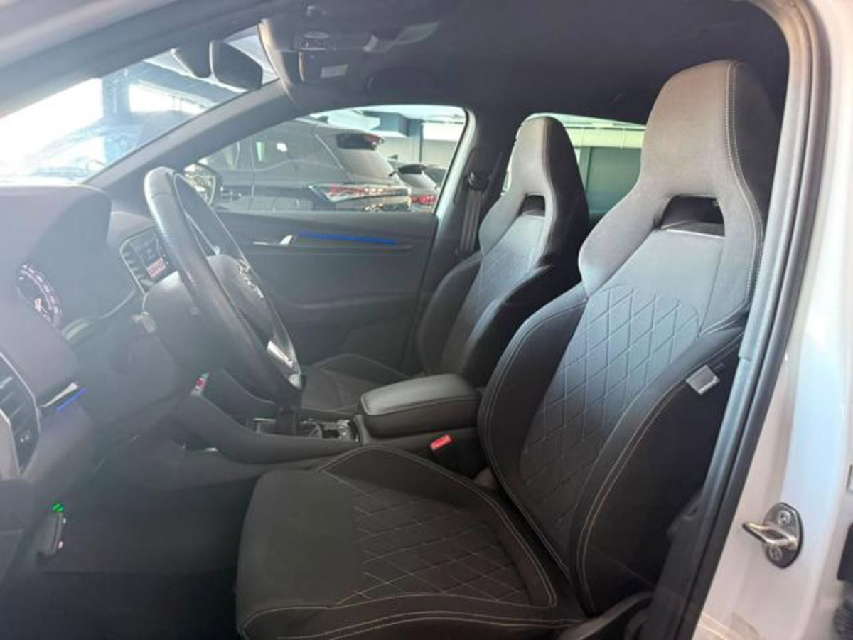 Skoda Karoq 1.6 TDI SCR SportLine (10)