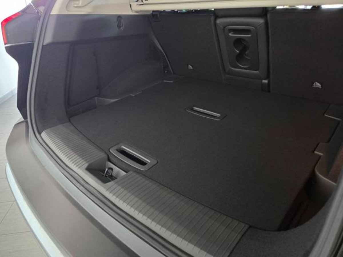 Nissan X-Trail 1.5 mhev Tekna 2wd xtronic 7p.ti (9)