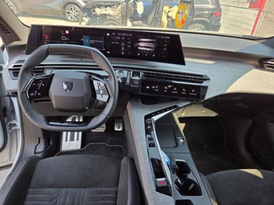 Peugeot 3008 1.2 hybrid GT 145cv e-dcs6 (17)