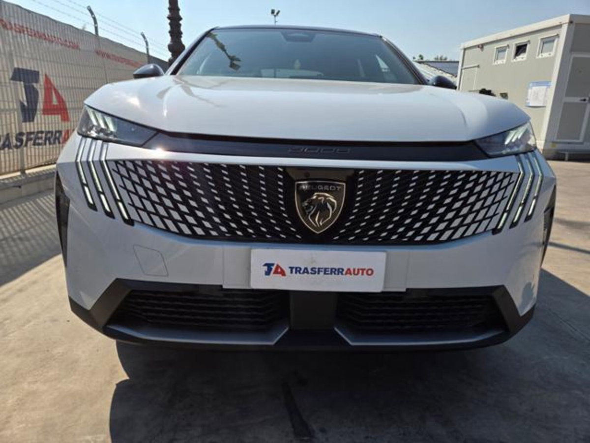 Peugeot 3008 1.2 hybrid GT 145cv e-dcs6 (8)