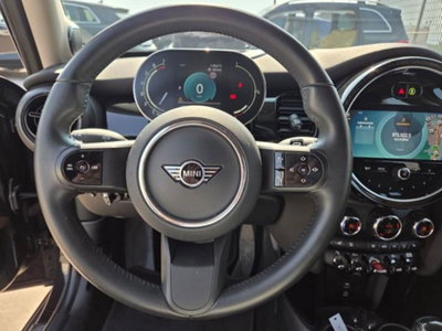 MINI Mini 1.5 Cooper Classic 5 porte (12)
