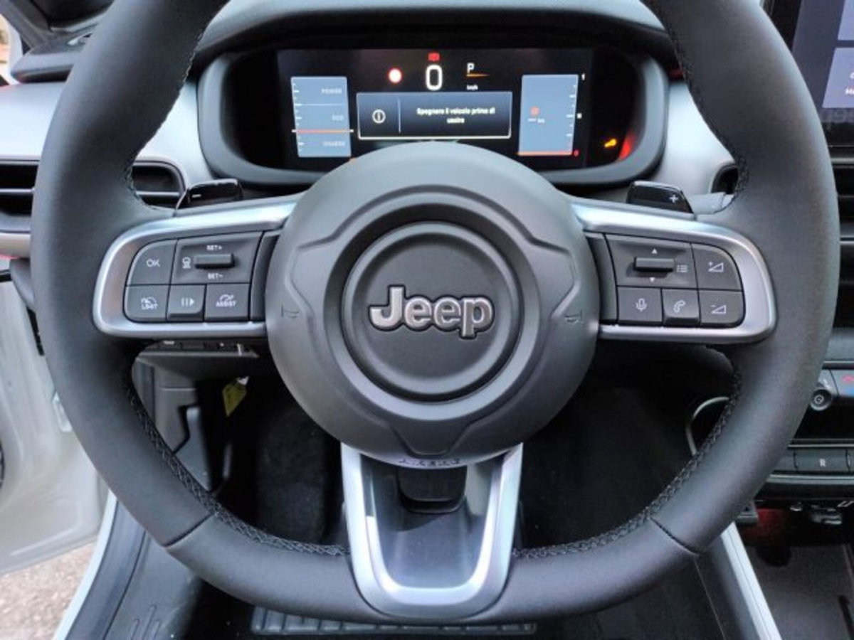 Jeep Avenger 1.2 turbo Summit fwd 100cv (16)