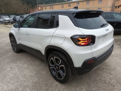Jeep Avenger 1.2 turbo Summit fwd 100cv (6)
