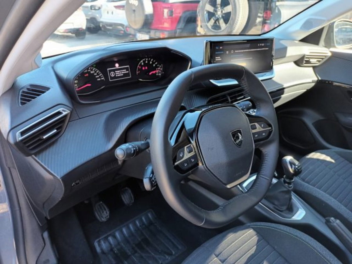 Peugeot 208 1.2 puretech Active s&s 100cv (10)