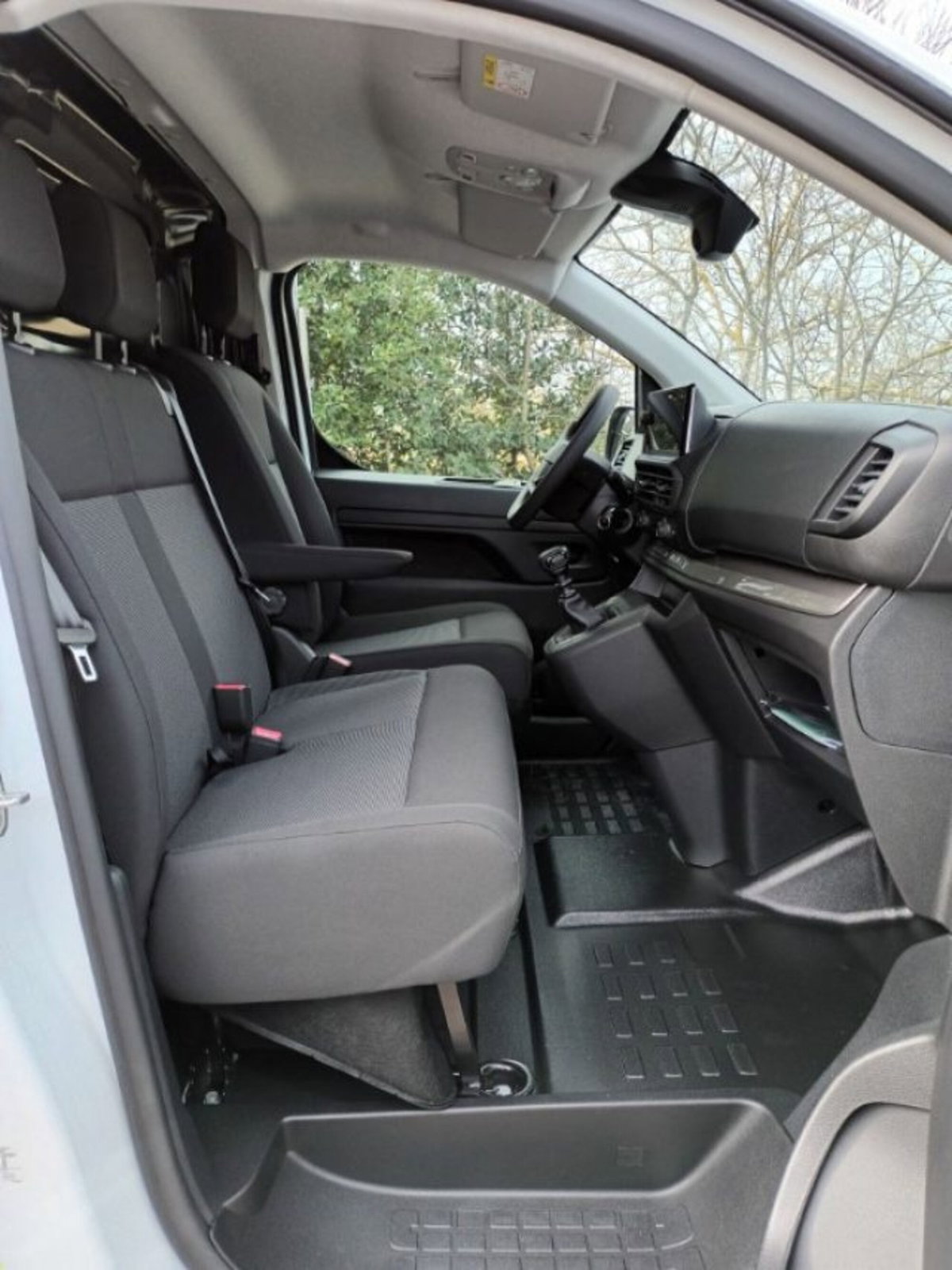Fiat Scudo Furgone ce 1.5 bluehdi 120cv L2H1 (7)