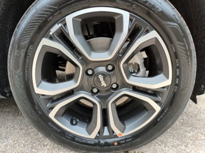 Jeep Avenger 1.2 turbo Summit fwd 100cv (17)