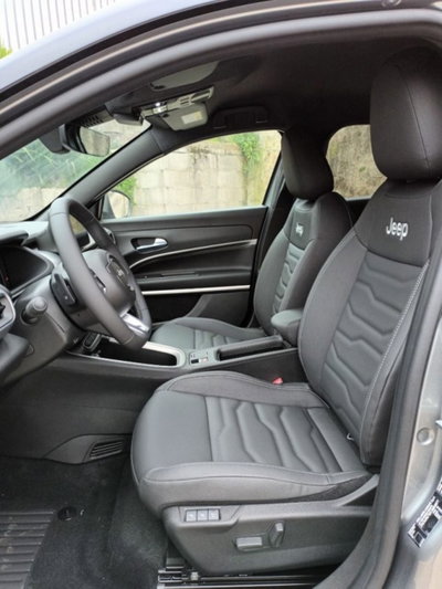 Jeep Avenger 1.2 turbo Summit fwd 100cv (7)