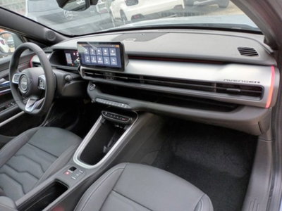 Jeep Avenger 1.2 turbo Summit fwd 100cv (9)